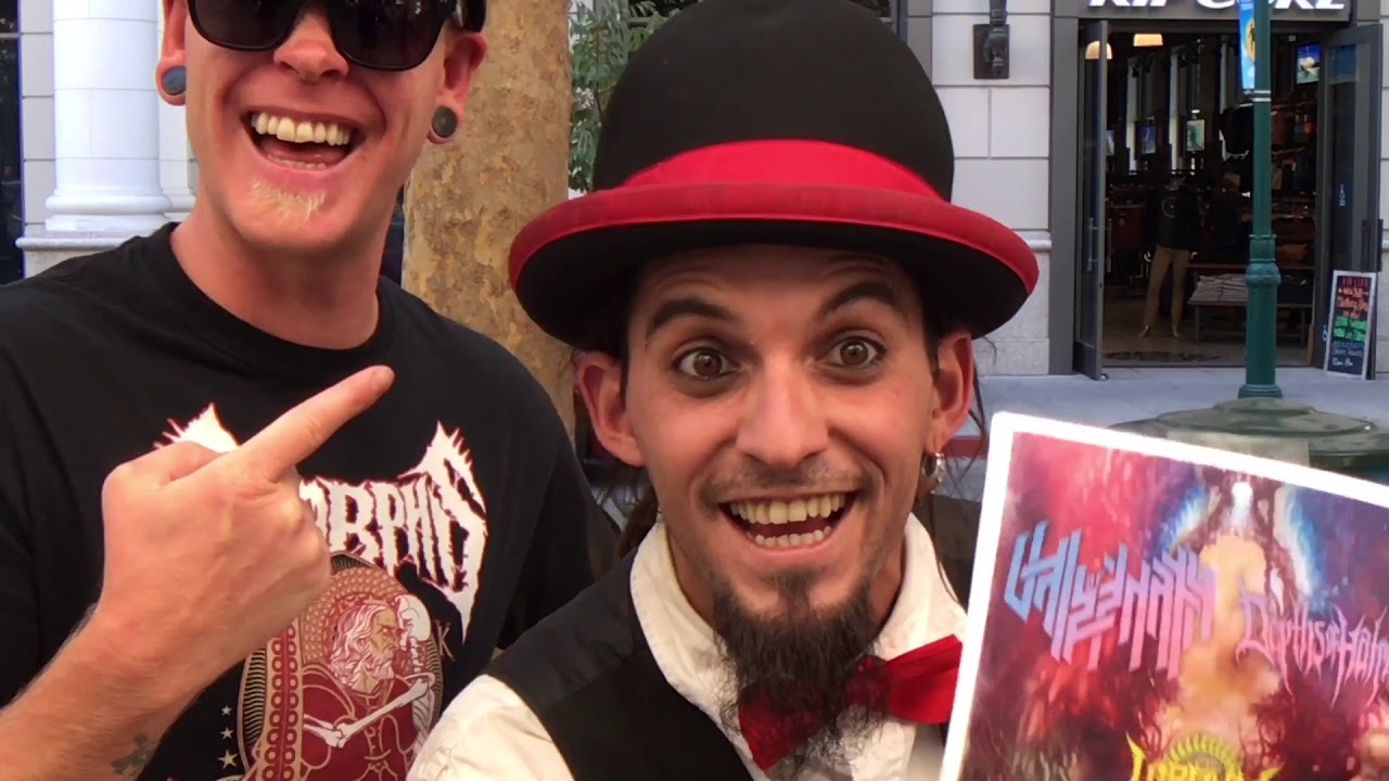 CAN NORMAL PEOPLE READ METAL LOGOS?!