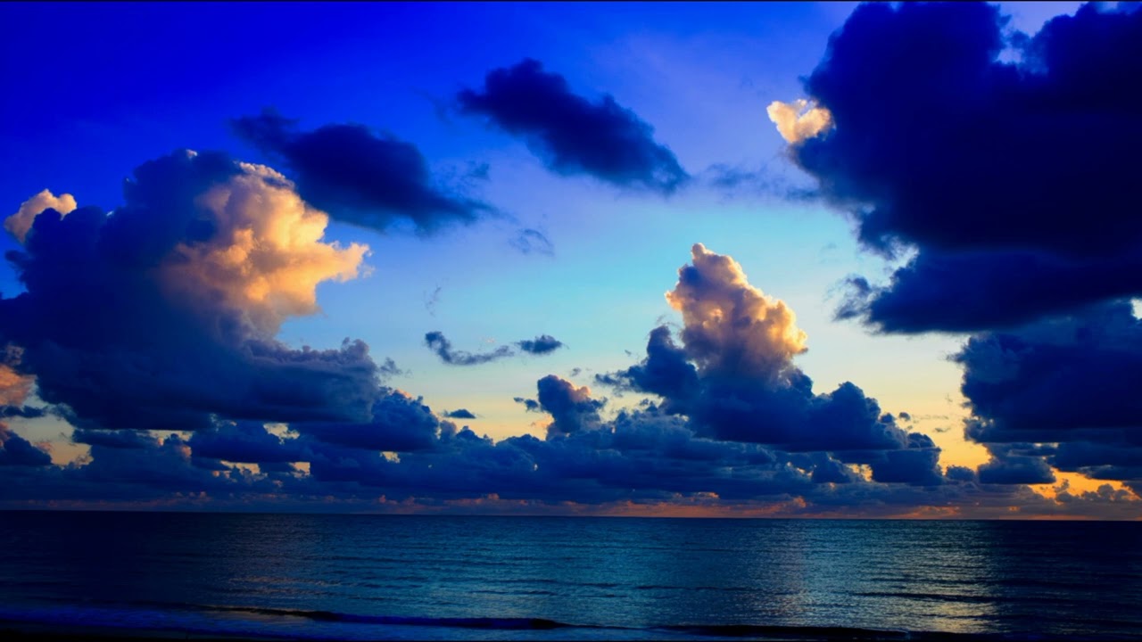 Chillout Calm Coffee - Clouds in the Distance