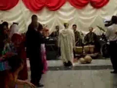 moroccan danse Ahwash - YouTube