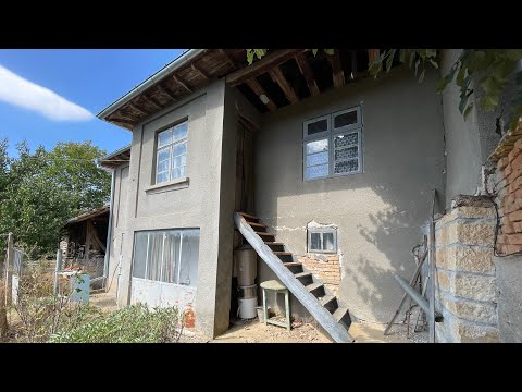 Property video tour thumbnail