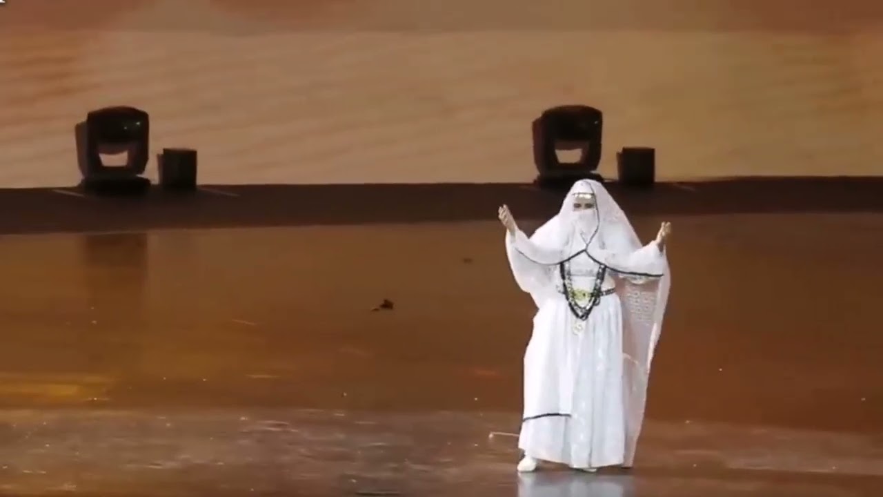 أغنية نايلية ثورية 🇩🇿❤️ #فاطنة #naili #algerie