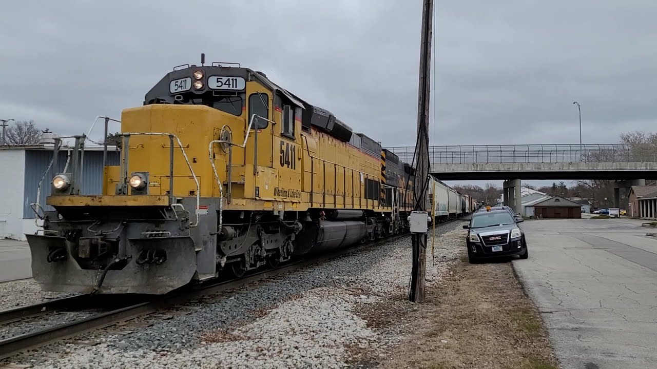 A Quick One Wheeling & Lake Erie Benedict Ave Norwalk Ohio YouTube