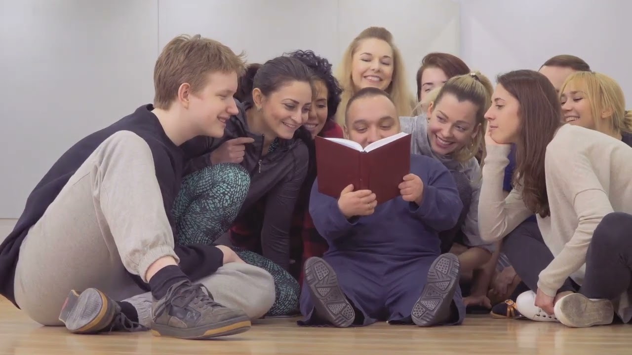 Crush Awkward Silences with These 3 Easy Small Talk Tips!