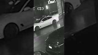 Moment shows off-duty NYPD police officer open fire on two suspected car thieves #shorts