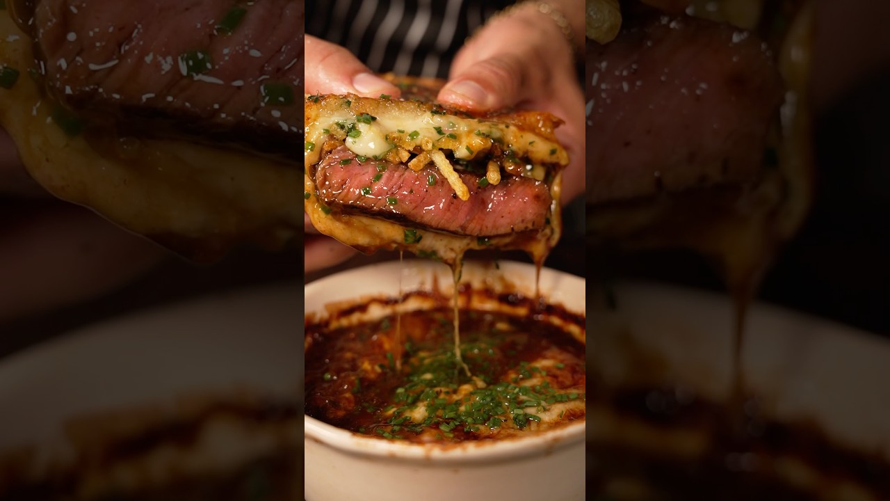Steak Frites Sandwich with French Onion Soup 🇫🇷 🥩 🧅 #steak #frenchonionsoup #cheesepull #recipe