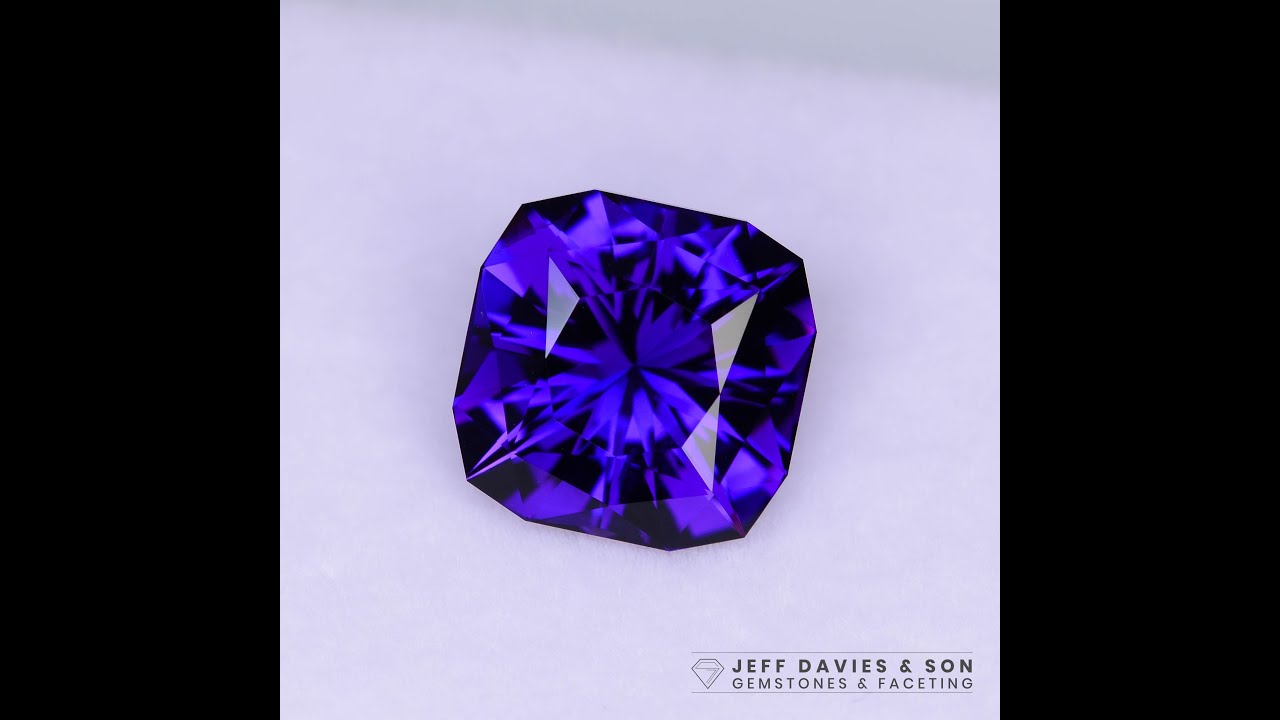 Améthyste Naturelle D'Uruguay, 8,52 Carats, Ovale, Couleur Violette - Pierre Fine Neuve