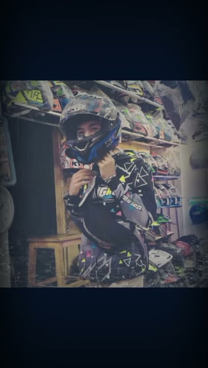 QUOTES HELM. perbedaan cwo ganteng vs cwo jelek ..
