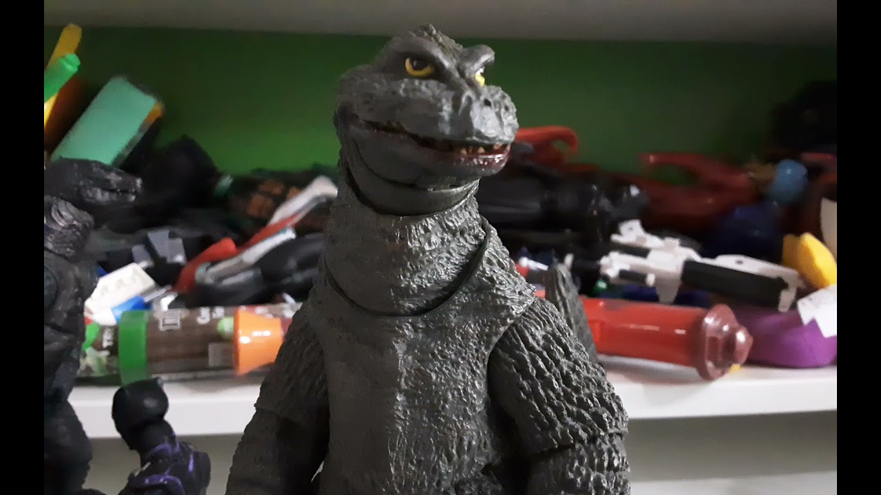 D3RPY G0J1 1N D4 HAuS3