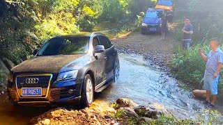Audi Q5 2.0L Turbo And Audi Q3 1.4L Wade Through Streams Strenuously | Extreme Off-Road