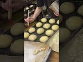 ずっと見てられる早朝のパン屋の仕込み映像 #shorts
