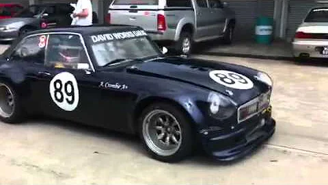 MGB GT V8