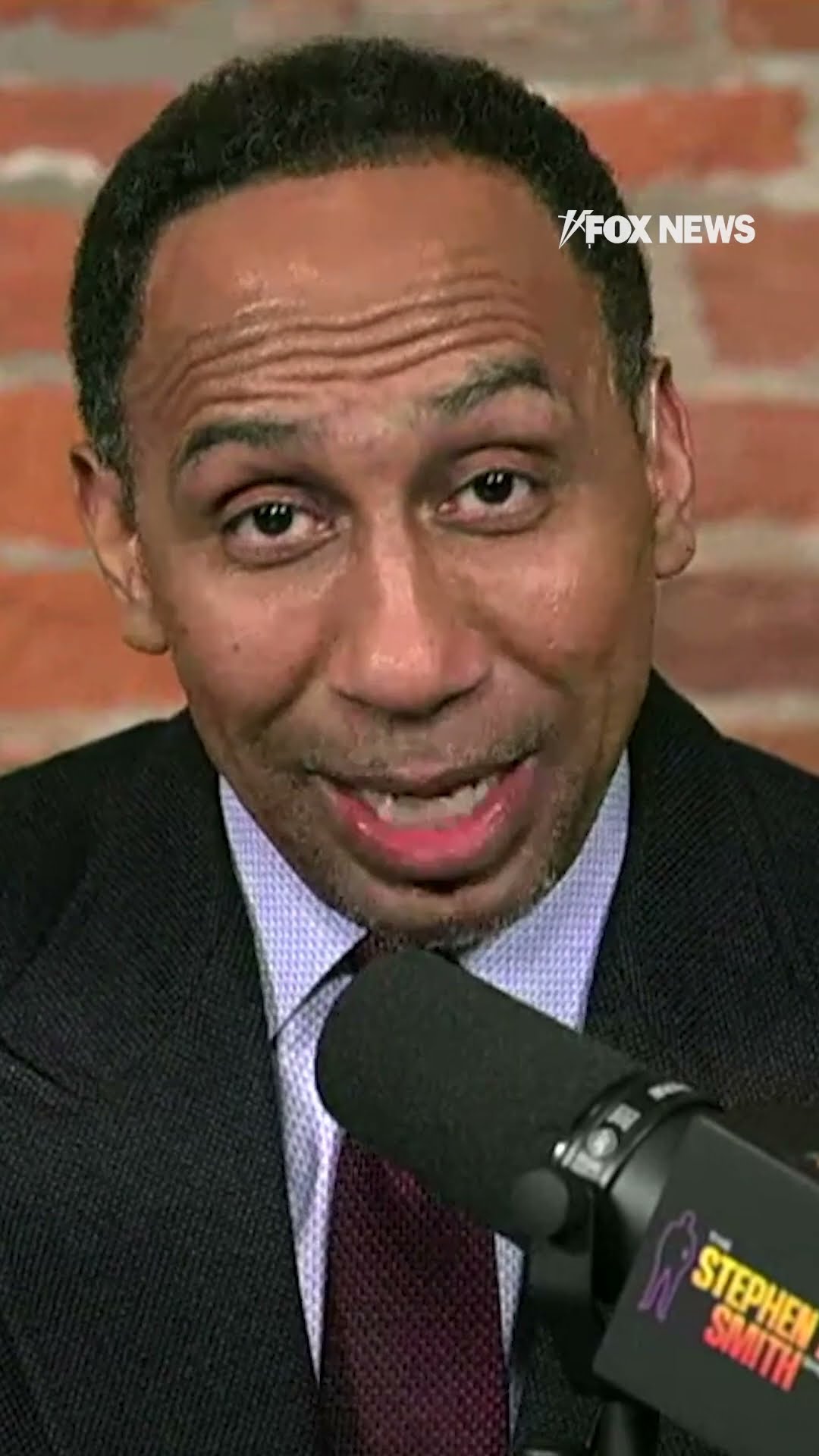 Stephen A. Smith has hilarious reaction to Sean Hannity's sports debut in a Super Bowl commercial ?