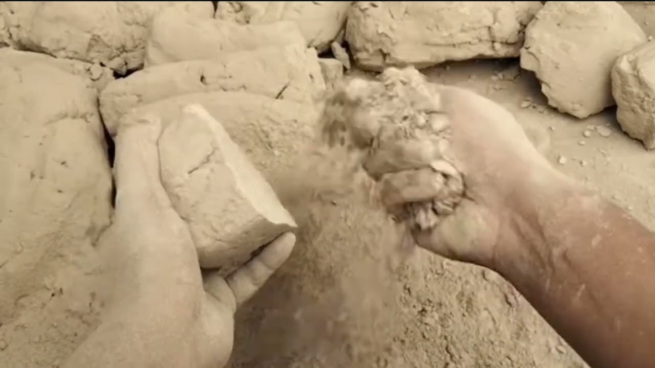 pure mud floor crumbling video #oddlysatisfying #relax #purecementdrywatercrumble