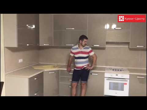 Обзор кухни с фасадами из пластика в алюминиевой рамке, изготовленной в КУХНИ-ЦЕНТР (г.Краснодар)