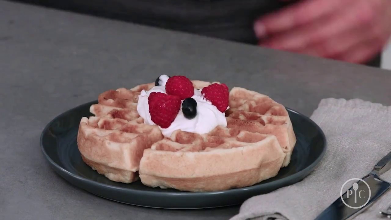 Pampered Chef whipped cream maker YouTube