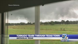 Tornado tears through Texas town