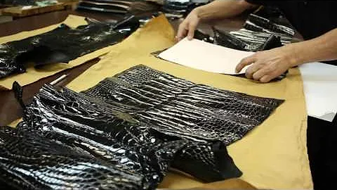 Handcrafting a Genuine Louisiana Alligator Leather Bag | Jack Georges