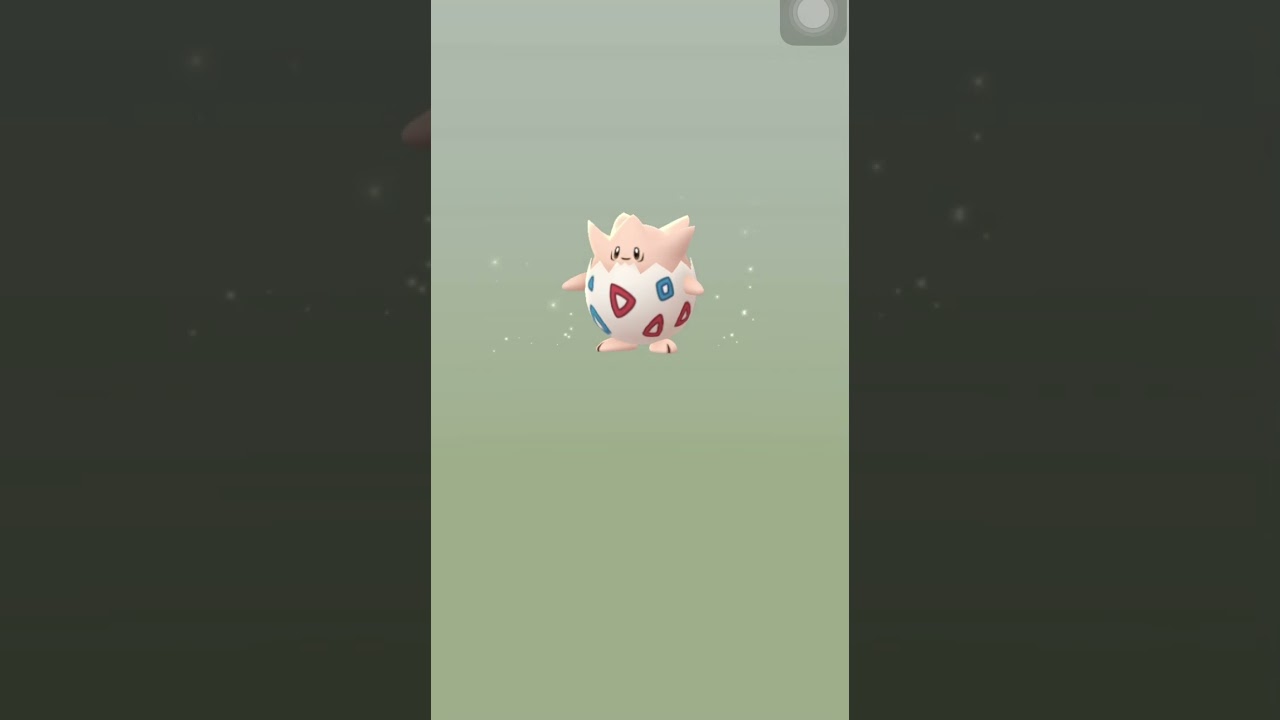 Shiny Egg Hatching in Pokemon Go! Hatching a shiny Togepi Pokemon Go