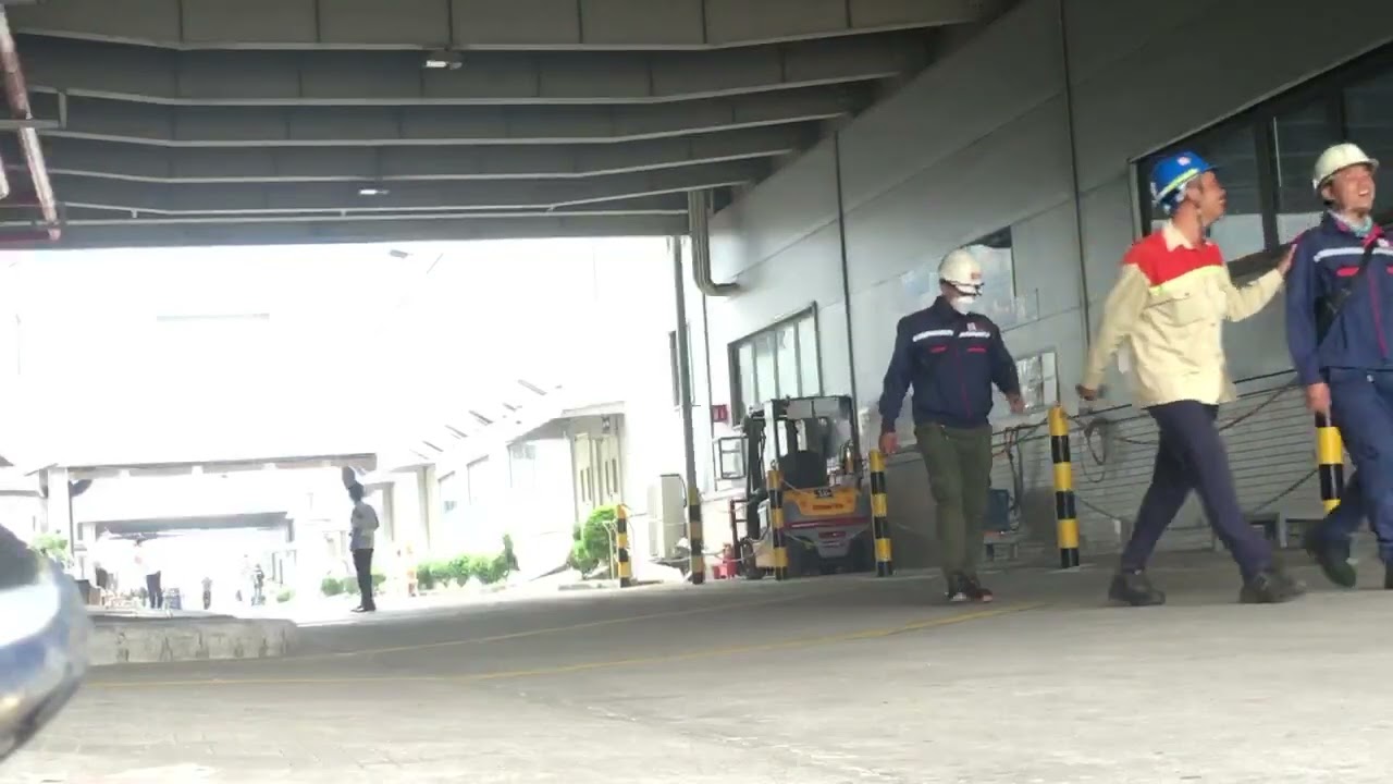 Dusting Off the Details: Documenting the Unsung Heroes of Cleanliness - YouTube