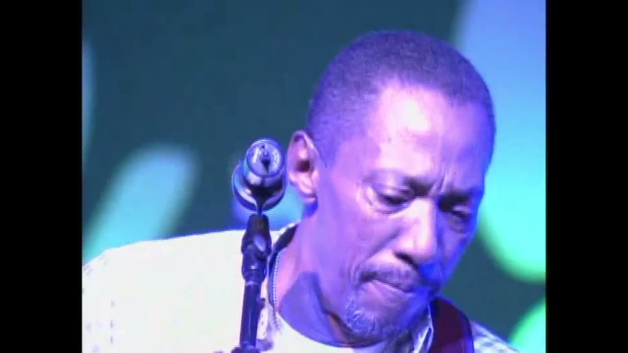 Magnum Band Live   Ou Pila