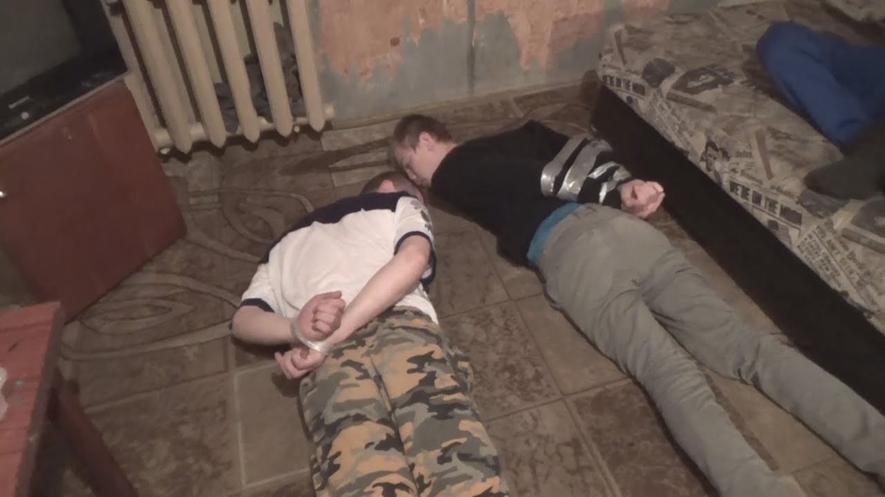 Вести с притонов: Тебя чё трясёт? Вас боюсь!