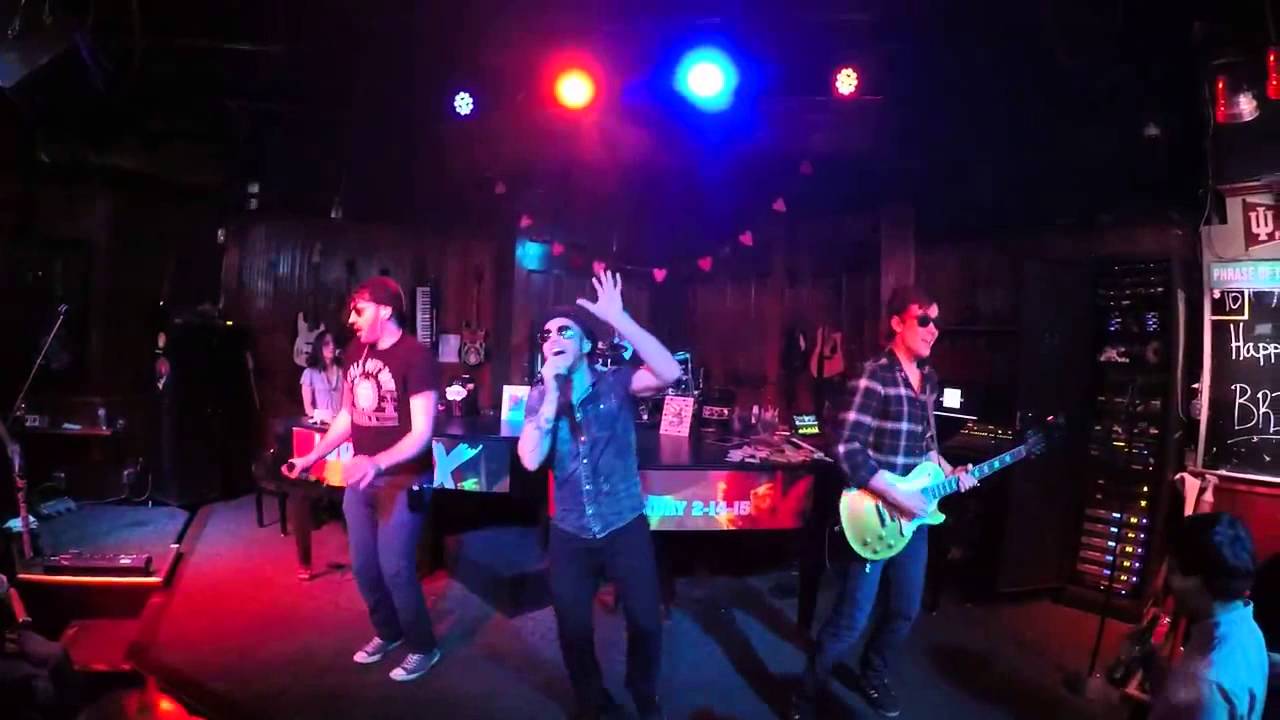 Howl At The Moon Uptown Funk Cover Howl At The Moon Youtube