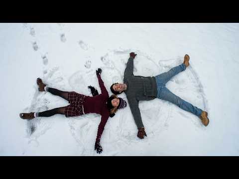 LOVE IS A BEAUTIFUL DISASTER! 💕 Snow Days (1999) | Retro Romantic Comedy