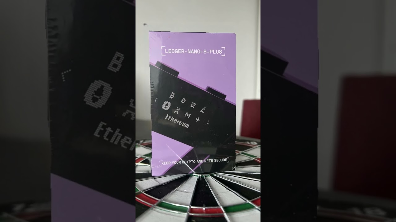 Intro video of ledger nano s plus