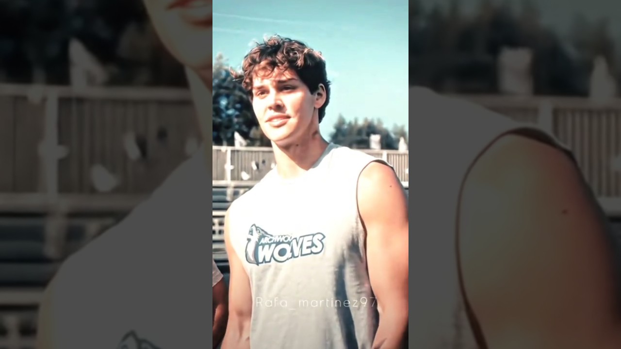 Noah in this movie // 