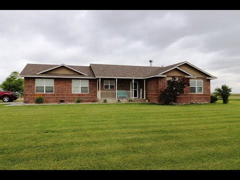 2445 CC Rider Road, Garden City, KS home video tour