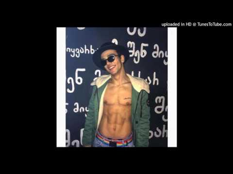 Megi Gogitidze feat Jaba Makharadze - Gaighime gixdeba / გაიღიმე გიხდება