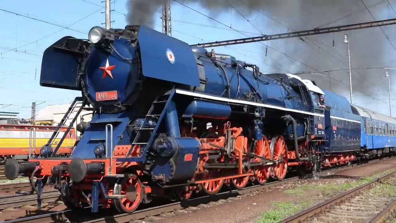 Albatros 498.104 - Bratislava hl.st. - D. Streda - Komárno - N. Zámky - Galanta - Bratislava hl.st.