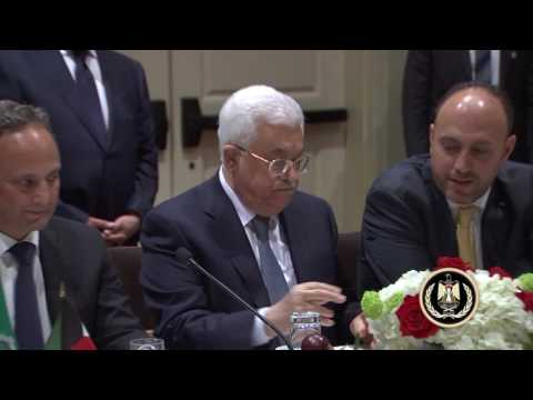 الرئيس عباس يستقبل السفراء العرب المعتمدين لدى الولايات المتحدة الأميركية