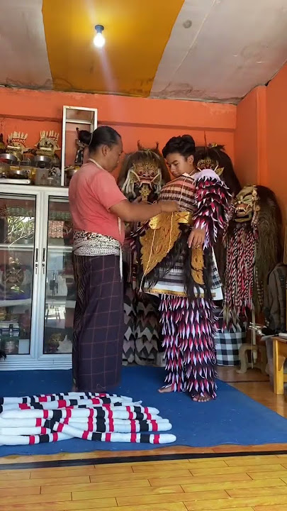 Kostum tari rangda🙏🏻