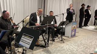 Chuppah featuring Dovid Pearlman and Tekiah Productions