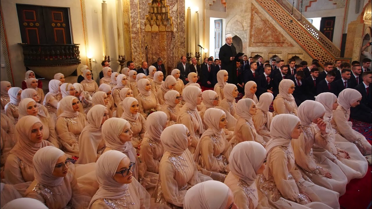 Svečana akademija 472. generacije maturanata i 40. generacije maturantica Gazi Husrev-begove medrese