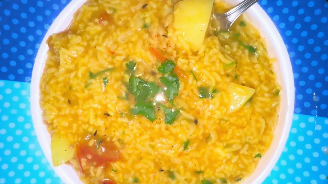 Desi style Aloo Thehri | Easy & tasty rice recipe #foryou #shorts #explore 