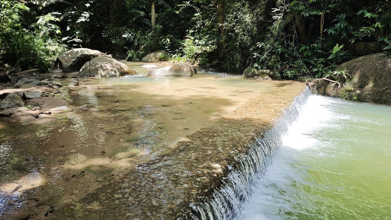 Penang Botanic Gardens (Waterfall Gardens) & Moon Gate