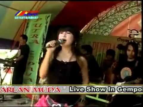 9. Kepatil Cinta - SHELLY ROSSY.mkv