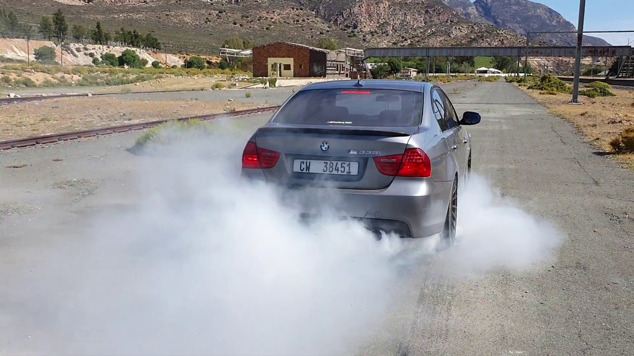 335i burnout on a stand still!!! YouTube