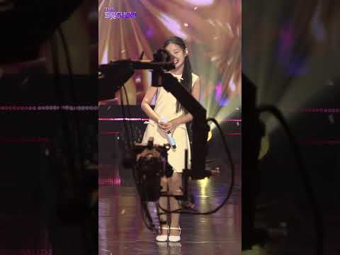 [세로직캠] 이수연, <strong>섬마을</strong> <strong>선생님</strong> (원곡:이미자) | 더 트롯쇼 260720