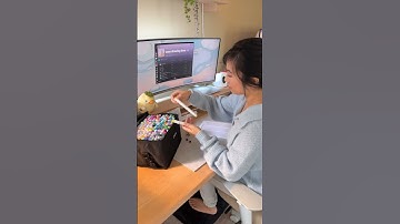 swatch my markers with me 🎨🍃🖌️#artist #markers #organization