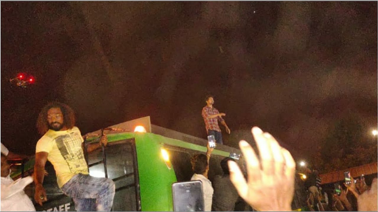 Thalapathy Vijay Today at Master Shooting Spot Video at Neyveli | Flashlight Moment in Neyveli