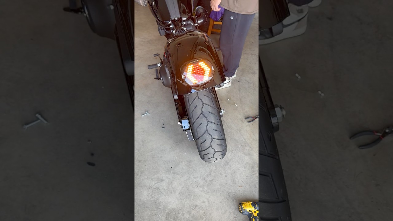 MoonsMC V4 taillight during the day.