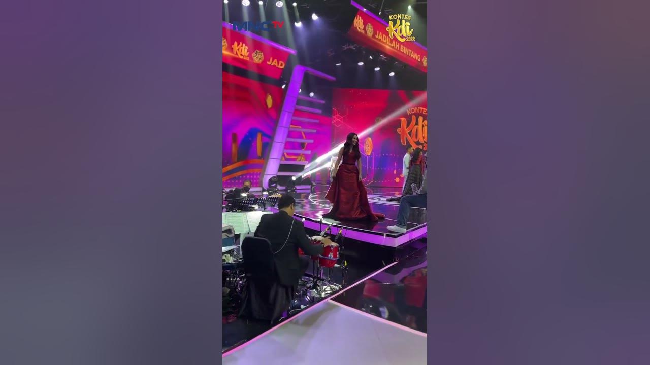 WUASYIK BANGET !!! Ayu Ting Ting Joget Nya Menawan | KONTES KDI 2022 #shorts