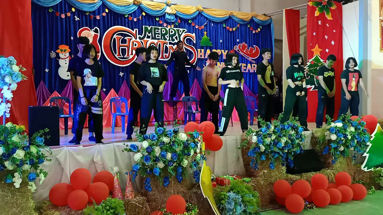 การแสดงชั้น ม.4 ห้อง 2 วันคริสต์มาส 2019 โรงเรียนร่มเกล้า บุรีรัมย์