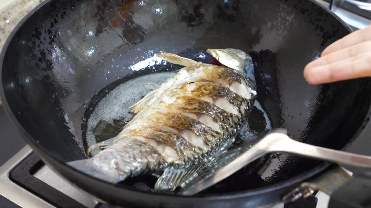 吃了20多年鱼才知道 这样煎鱼不粘锅 不掉皮 这个方法太棒了 Youtube