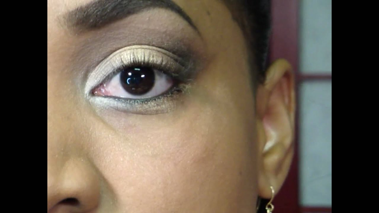 Buck Naked Look using Urban Decay Naked Palette - Tutorial