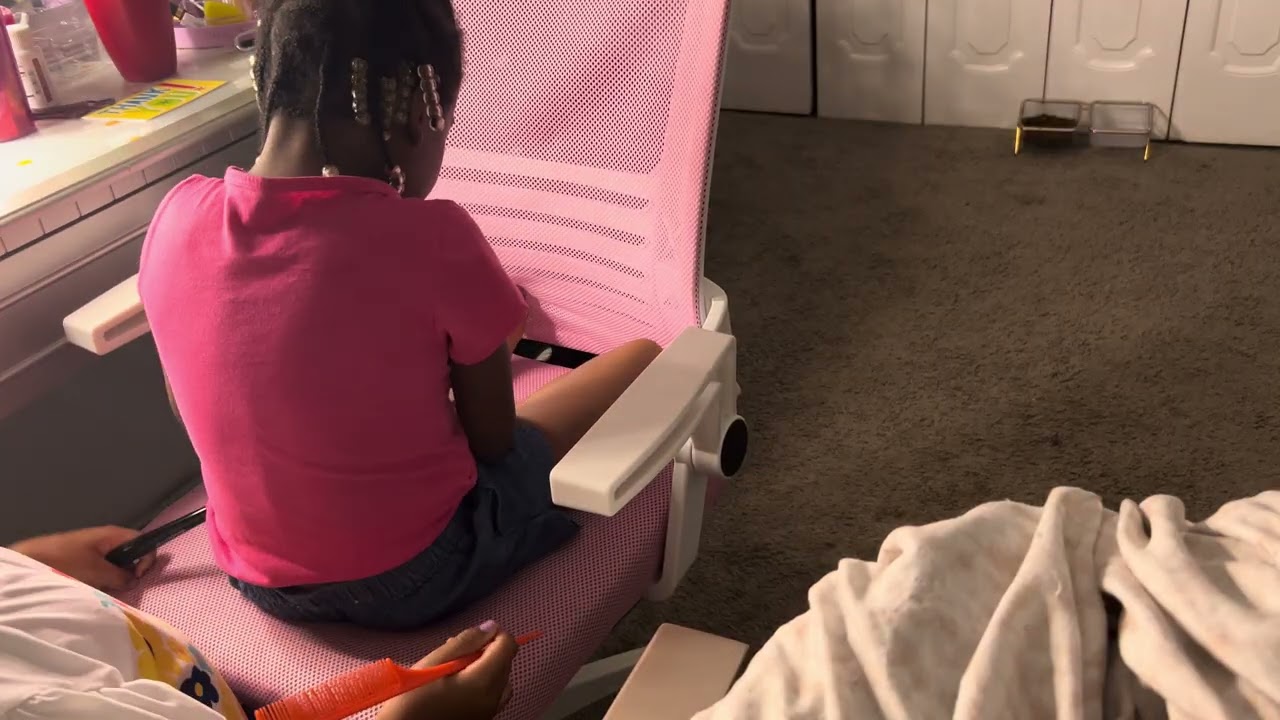 Real person ASMR back tracing 