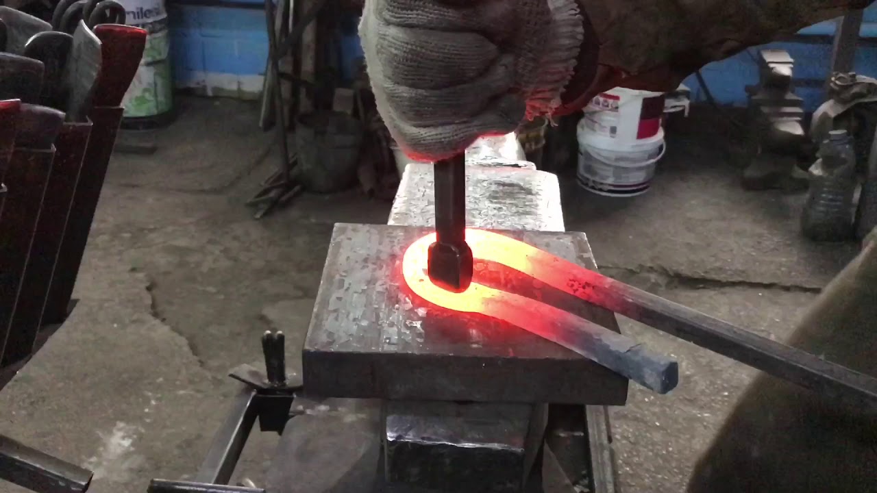 Ковка очень красивого и простого элемента!